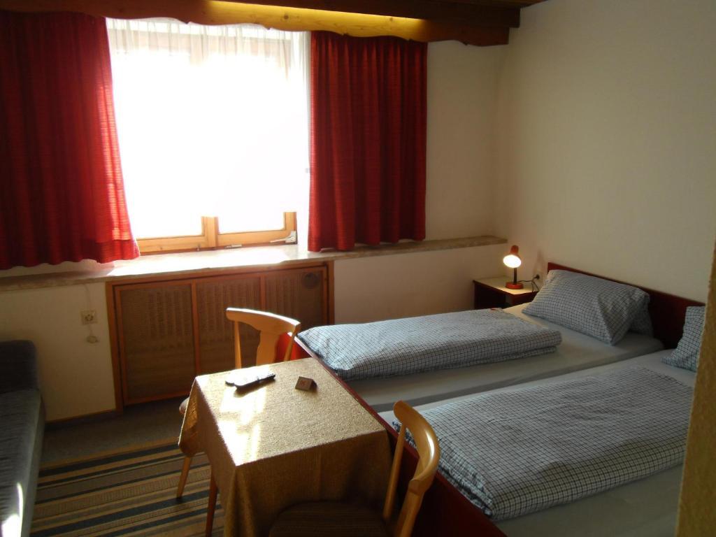 Hotel Gasthof Zum Neubau Kißlegg Δωμάτιο φωτογραφία