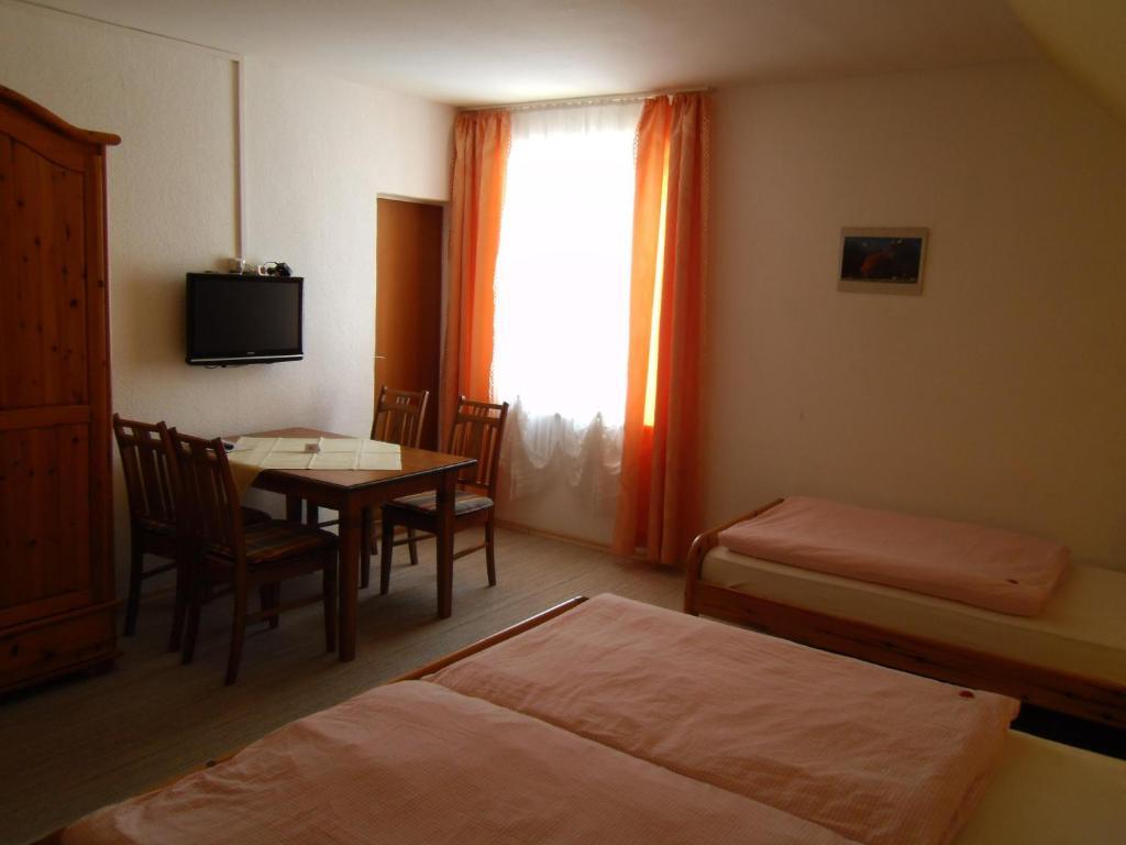 Hotel Gasthof Zum Neubau Kißlegg Δωμάτιο φωτογραφία